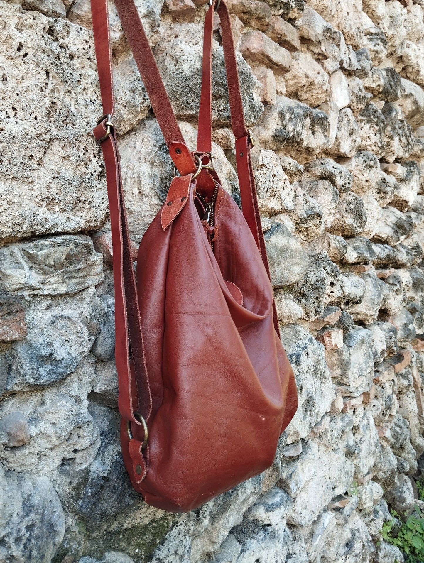 Borsa/zaino convertibile in pelle color cognac